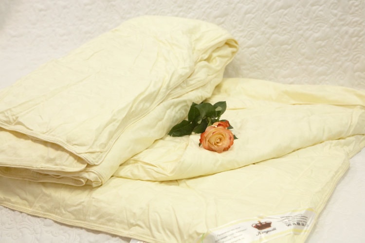 Купить шелковое одеяло в Калуге